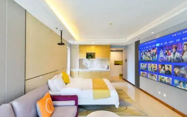 Huayu Apartment (Shenyang Zhongliang Square Shop)