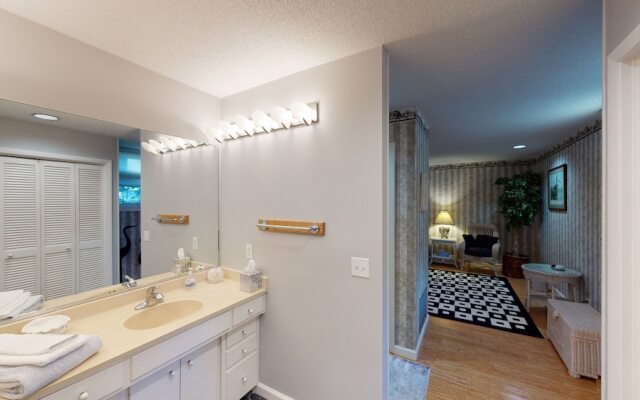 Ocean Retreat 4 Bedroom Home