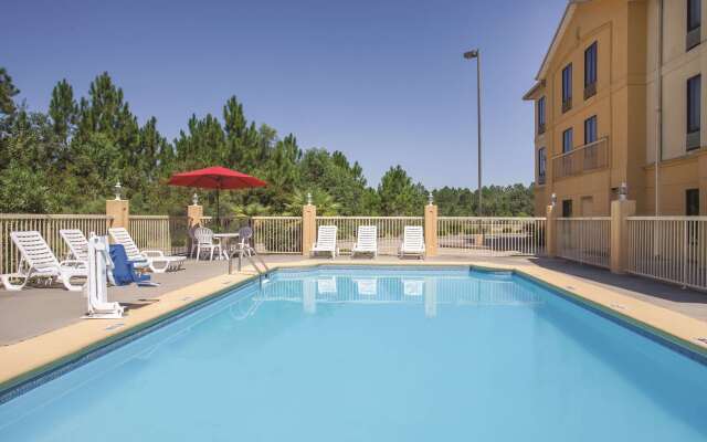 Baymont by Wyndham Moss Point
