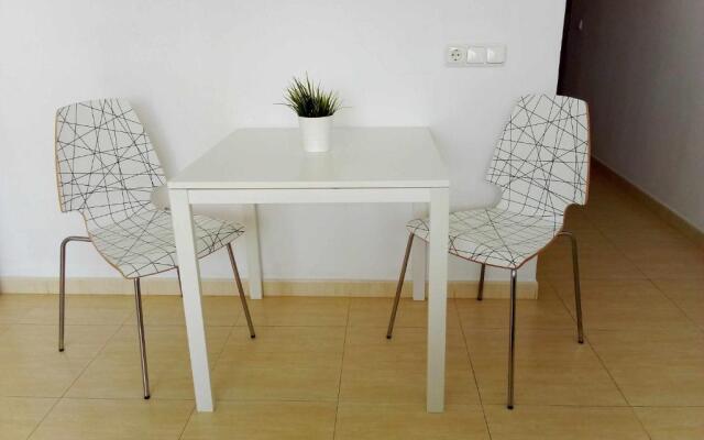 Apartamento de 1 dormitorio en calle Vela