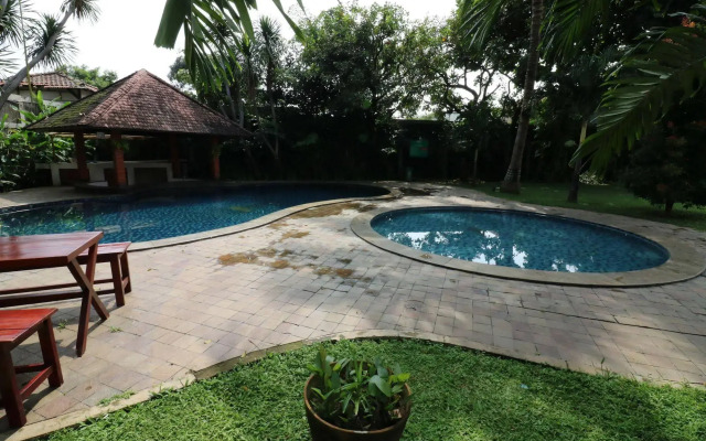Papyrus Tropical Hotel