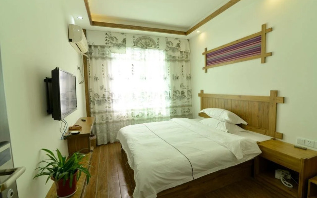 Youshui Impression Inn
