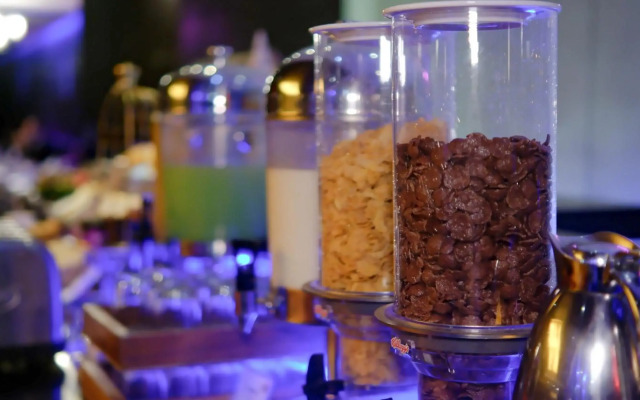 Citrus Sukhumvit 13 Nana Bangkok by Compass Hospitality