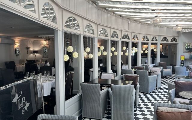 Lord Bute Hotel & Restaurant