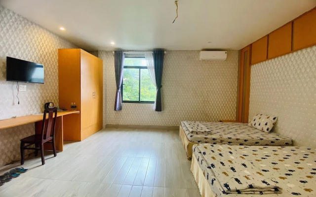 Sunny 1 Hometel Binh Minh