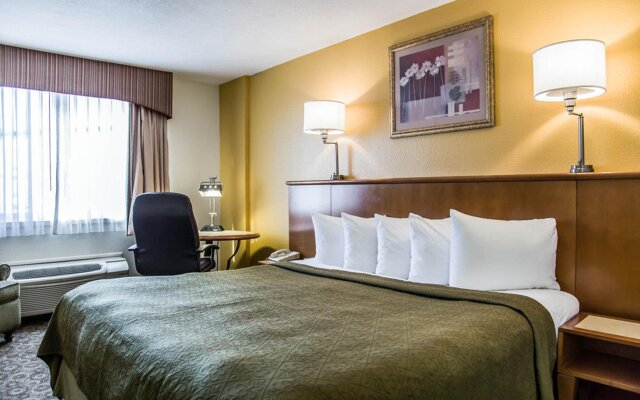 Quality Inn & Suites Near the Theme Parks