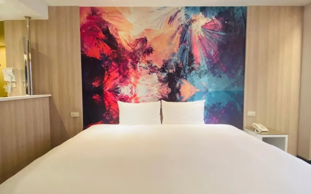 Artinn hotel