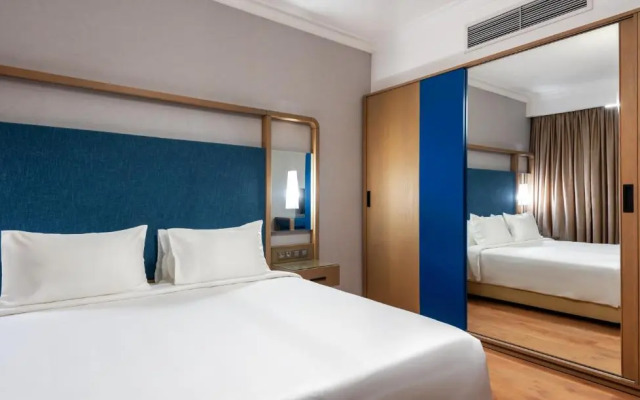 Nile Suites Plaza Hotel Apartments