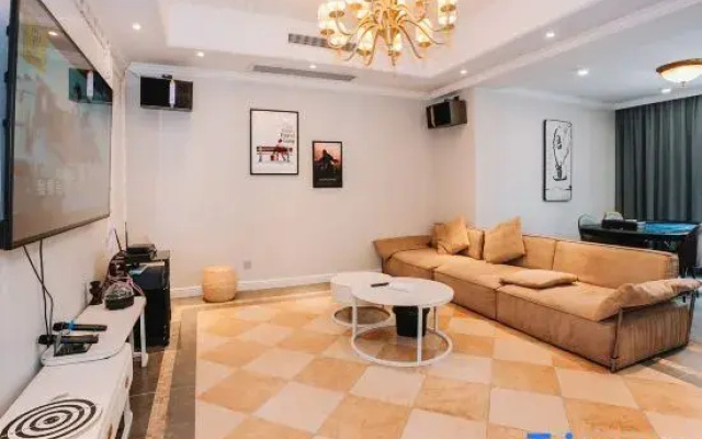 Zhuhai Kaixuan Holiday Homestay