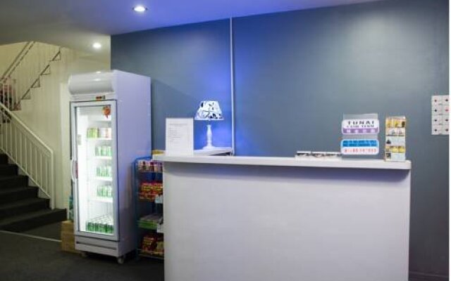 Home Phoenix Guest House