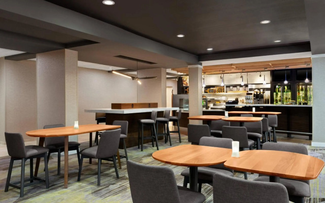 Courtyard by Marriott Tulsa Central