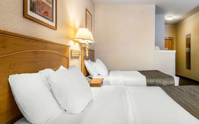 Rodeway Inn & Suites Tomahawk