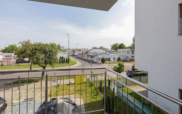 Kapitański Mostek by Renters