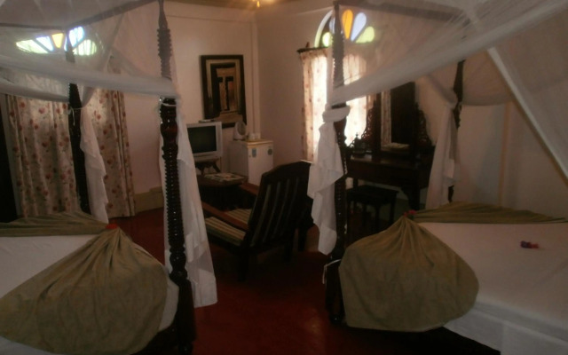 Asmini Palace Hotel