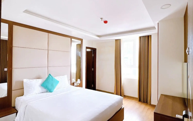 Pariat River Front Hotel