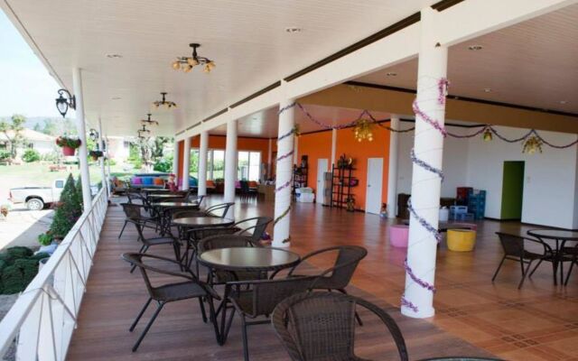Keawanongburi Resort