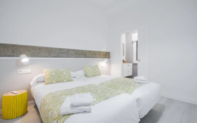 Santiago Center Rooms