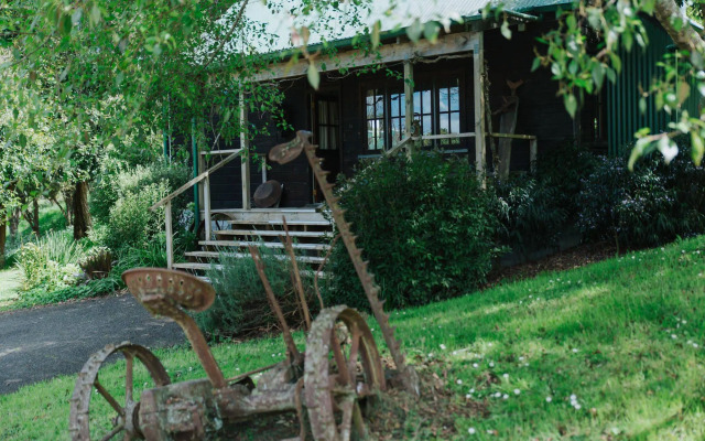 Vineyard Cottages