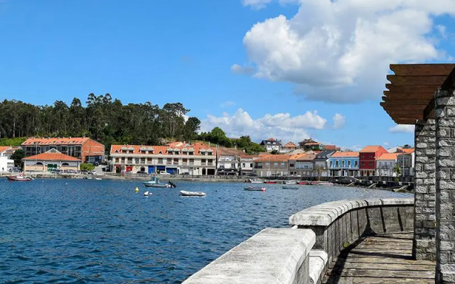 Apartamentos Illa De Arousa Centro 3000