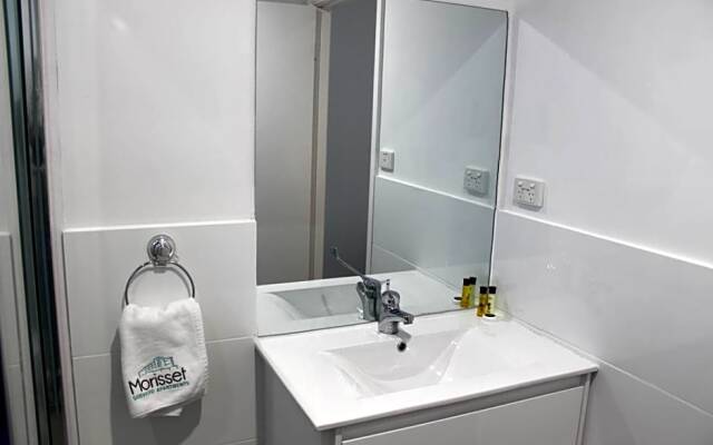 Budget Motel Rooms, 1Short St Morisset