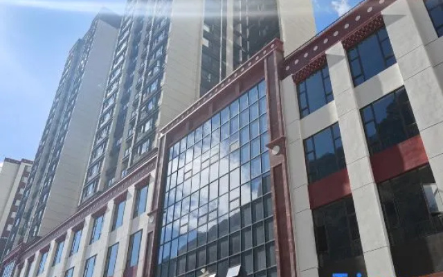 Three-bedroom Suite Homestay