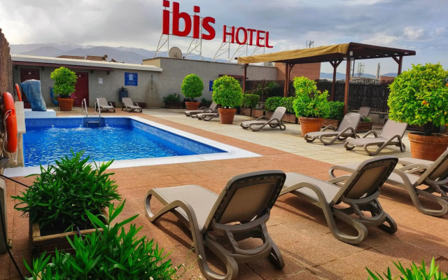 ibis Granada