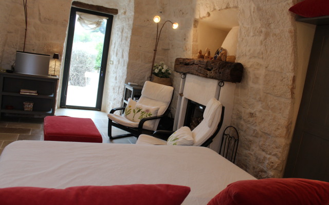 Ostuni Trullo Fiabesco con Piscina