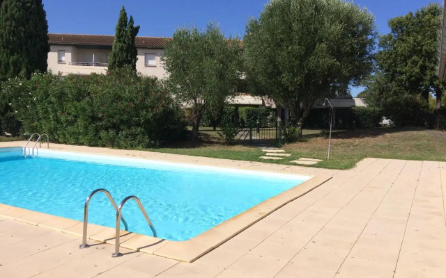 Studio Santa Monica - Climatisé - Piscine - Parking