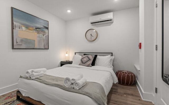 Luxurious Modern Apt Near Art Museum