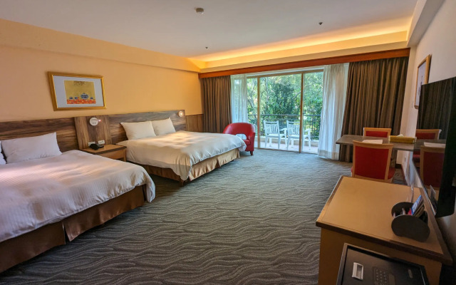 Howard Beach Resort Kenting