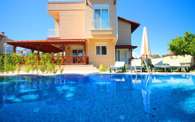 Paradise Town Villa Gordon