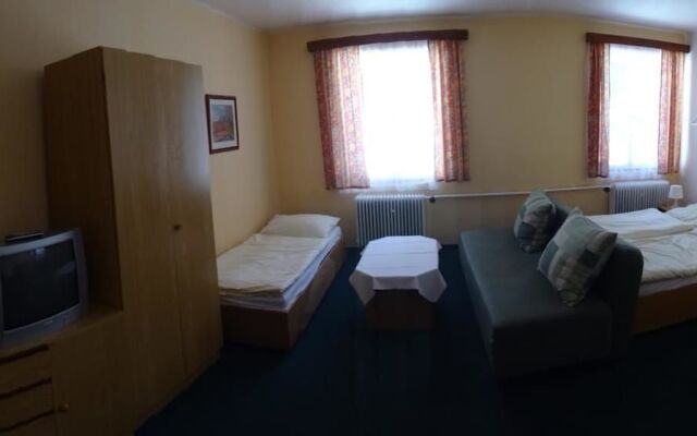 Hotel ALFONSKA
