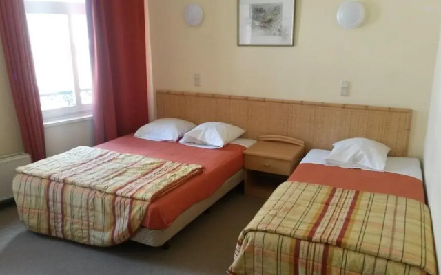 Ares City Center Hotel