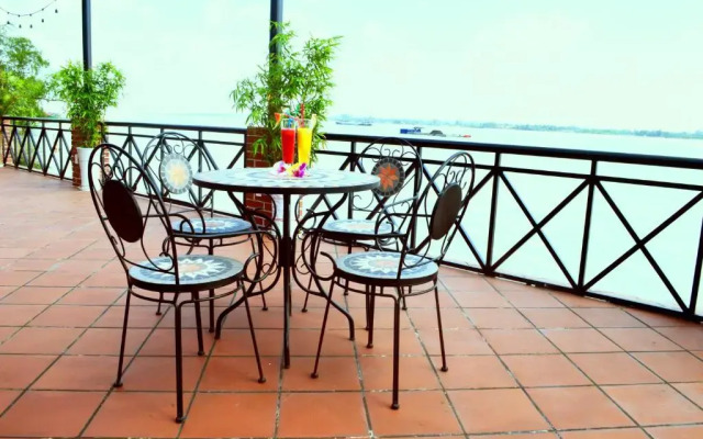 Con Khuong Resort Can Tho