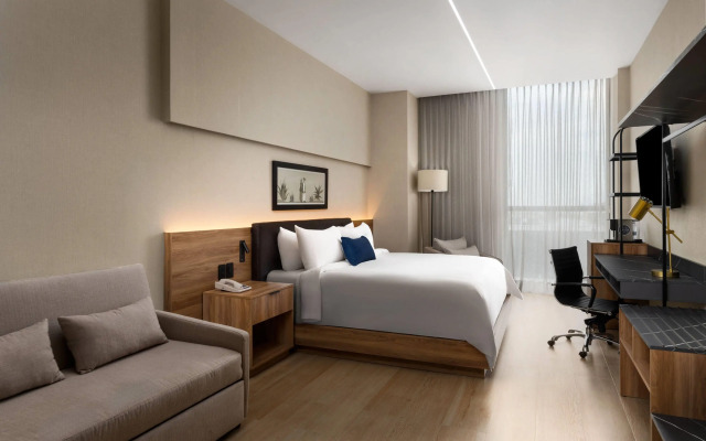 Tryp By Wyndham Ciudad Guzman Uttsa