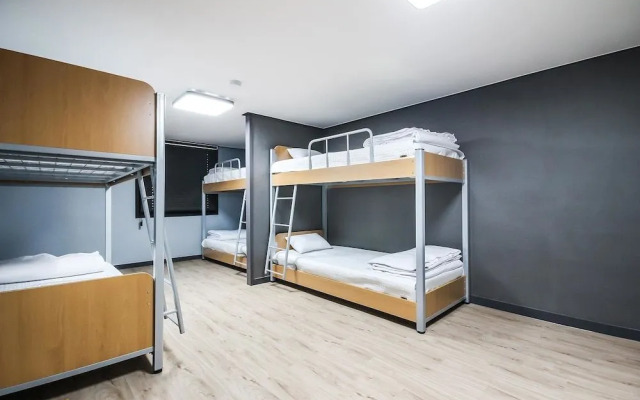 Hotel Deluxe - Hostel