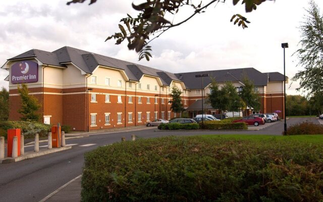 Premier Inn Warrington (M6/J21)