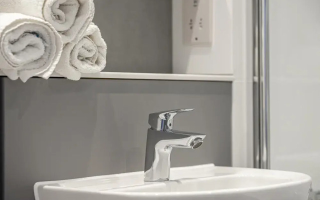 Designer Waterside Flat