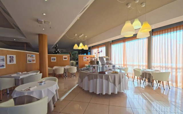 Noventa Hotel