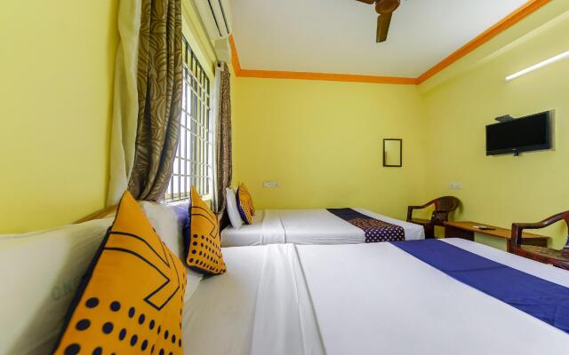 Cn Guest House by OYO Rooms