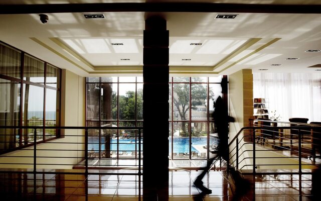 Apart Hotel Golden Line