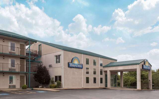 Days Inn by Wyndham Harrison