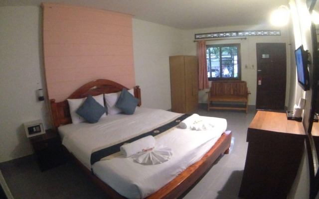Srichada Hotel Khaolak