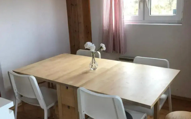 Natursköna Gamlegård på Ön Ven