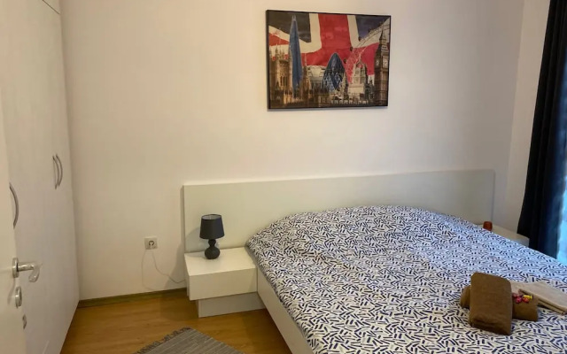 Sleep4-freep-mountainview-balcony-petfriendly