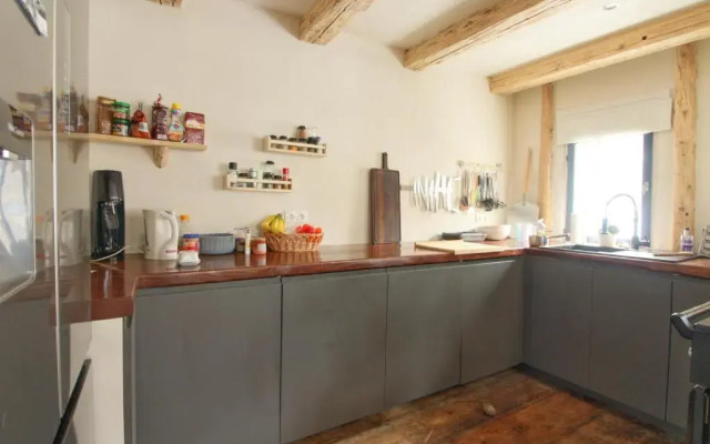 Backyard Mountain Hostel