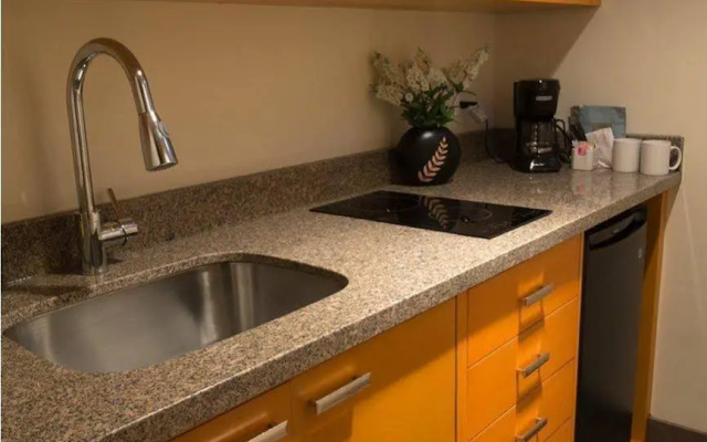 Prestige Oceanview Hotel Prince Rupert