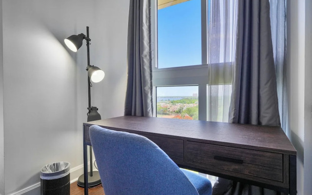 Ocean View 2 Bedroom in Coconut Grove