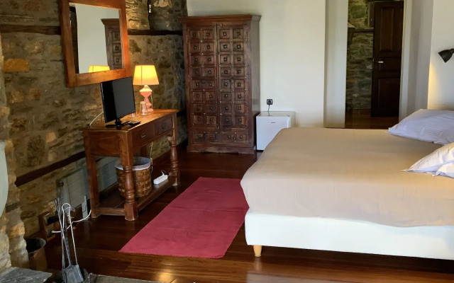 Palio Eleotrivio Guesthouse