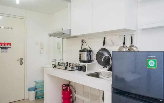 Beautiful and Comfy Studio at Silk Town Apartment